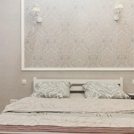 Apartment Deribasovskaya 19 *